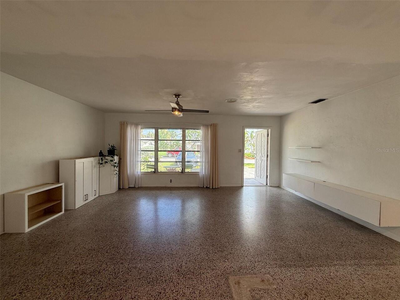 Listing Photo 15