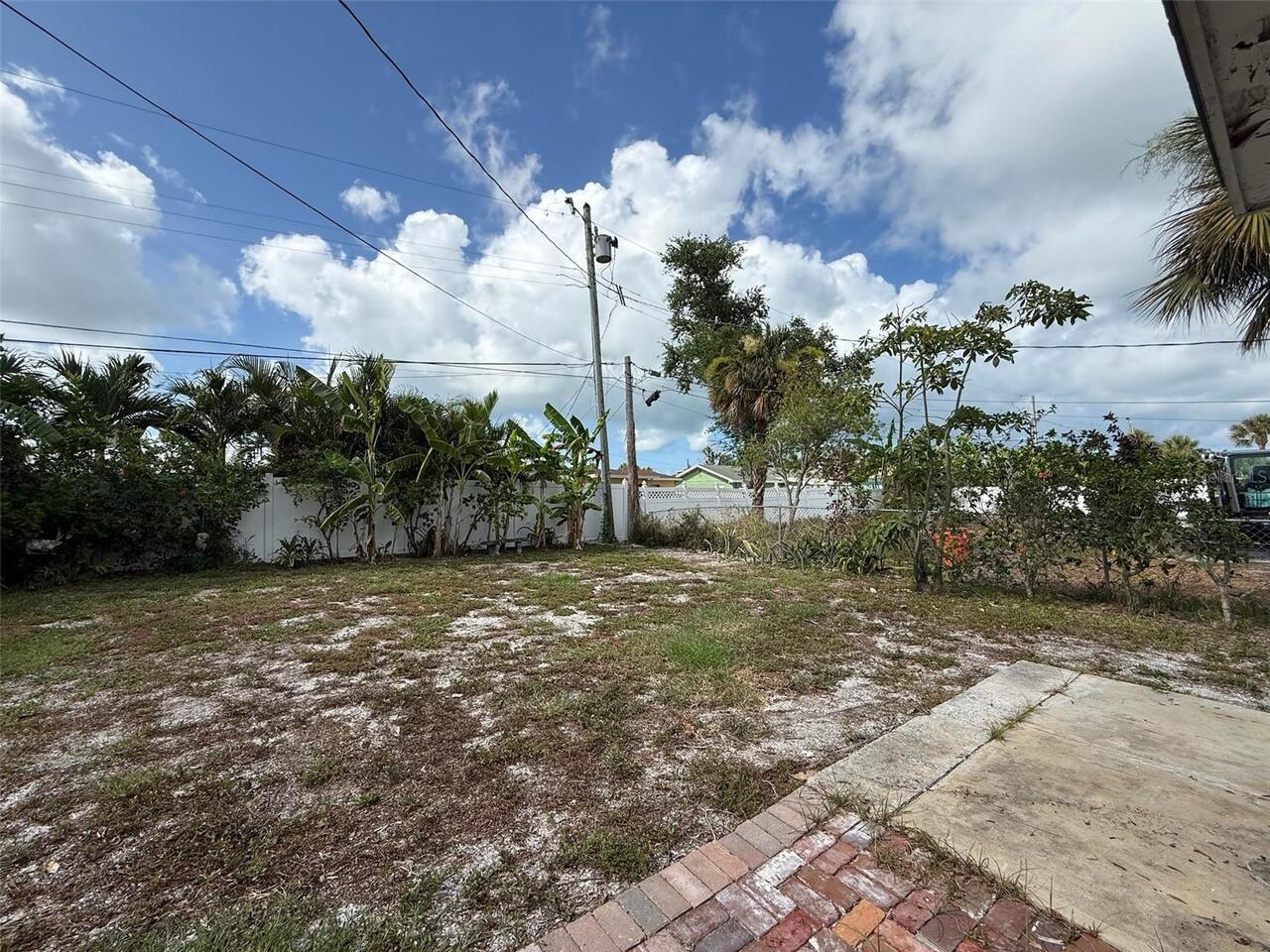 Listing Photo 33