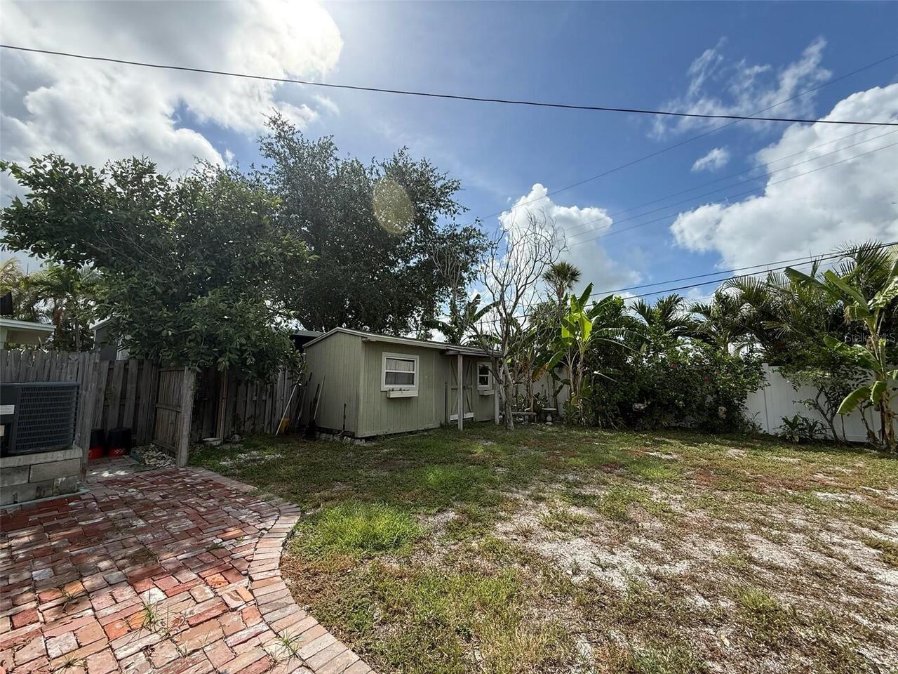 Listing Photo 34