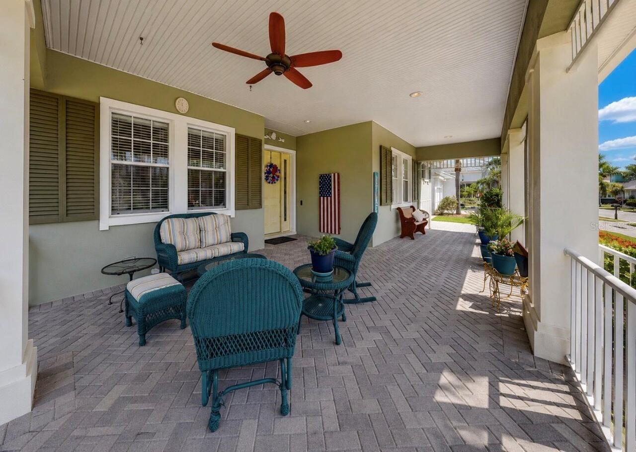 Listing Photo 11