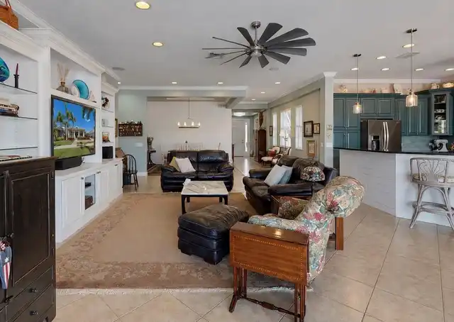 Listing Photo 32