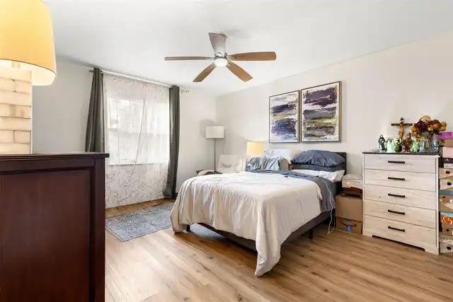Listing Photo 33