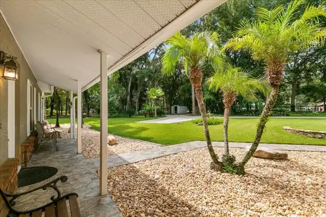 Listing Photo 8