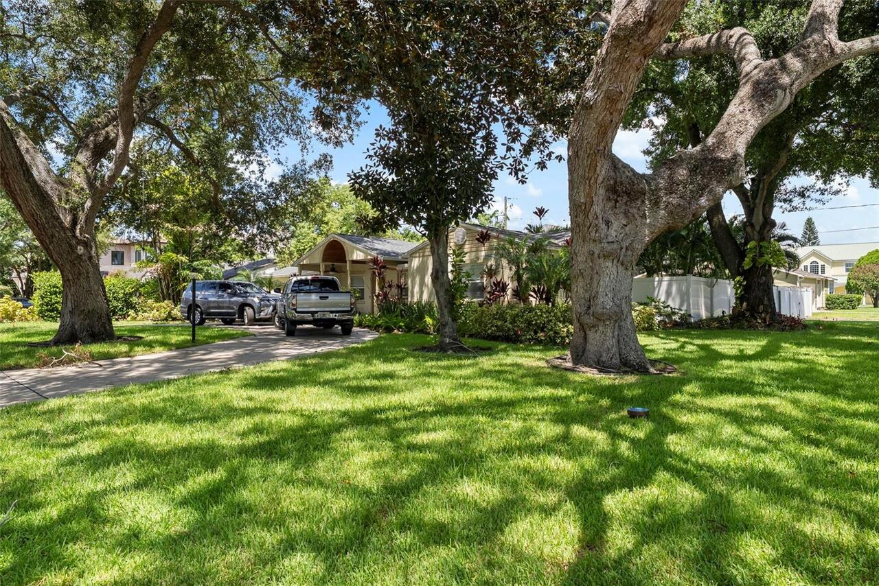 Listing Photo 9