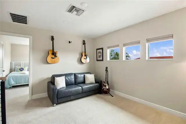 Listing Photo 37