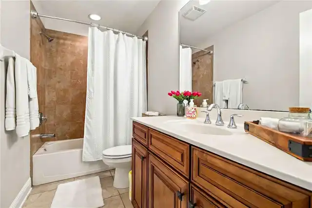 Listing Photo 44