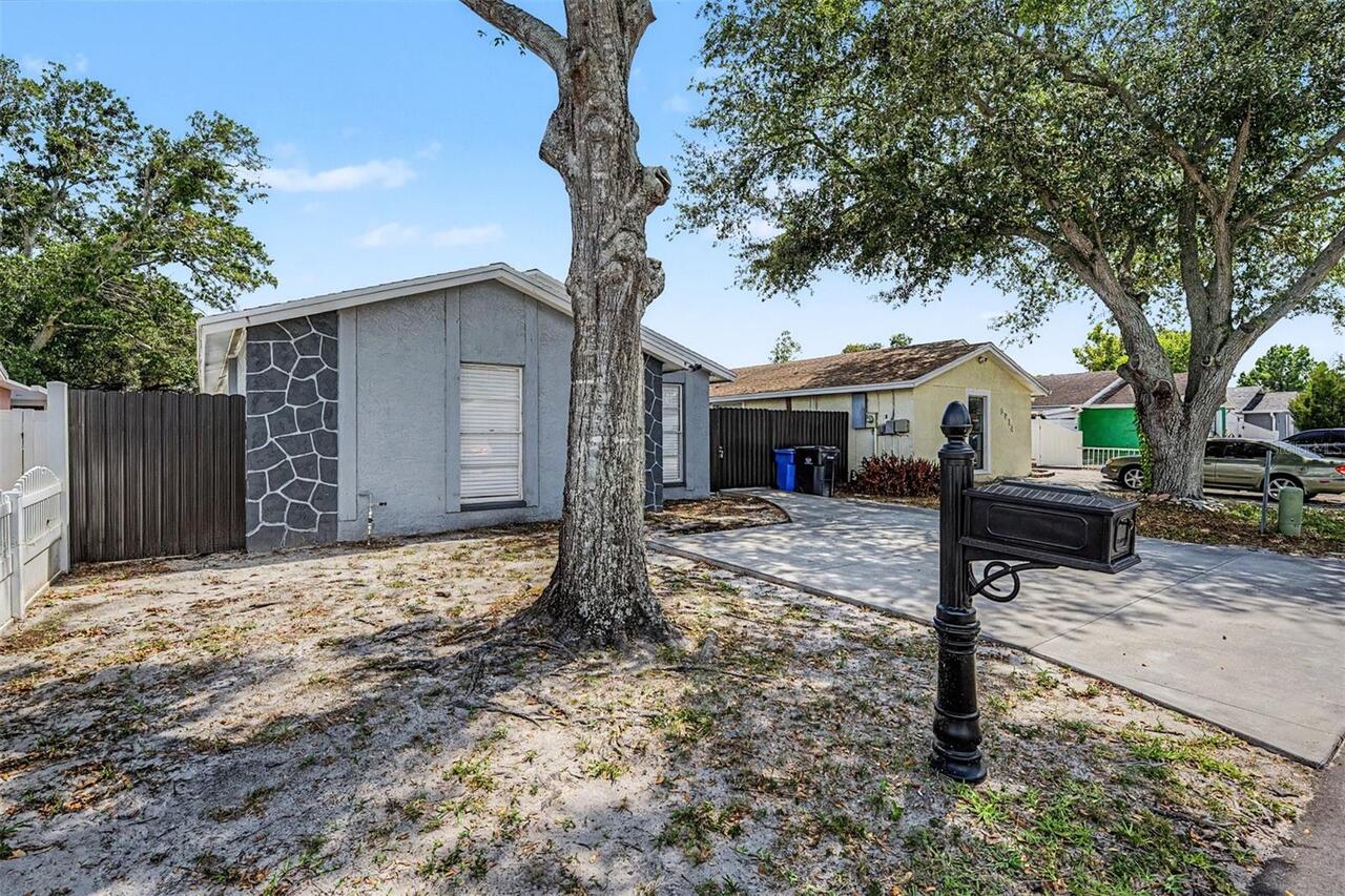 Listing Photo 9