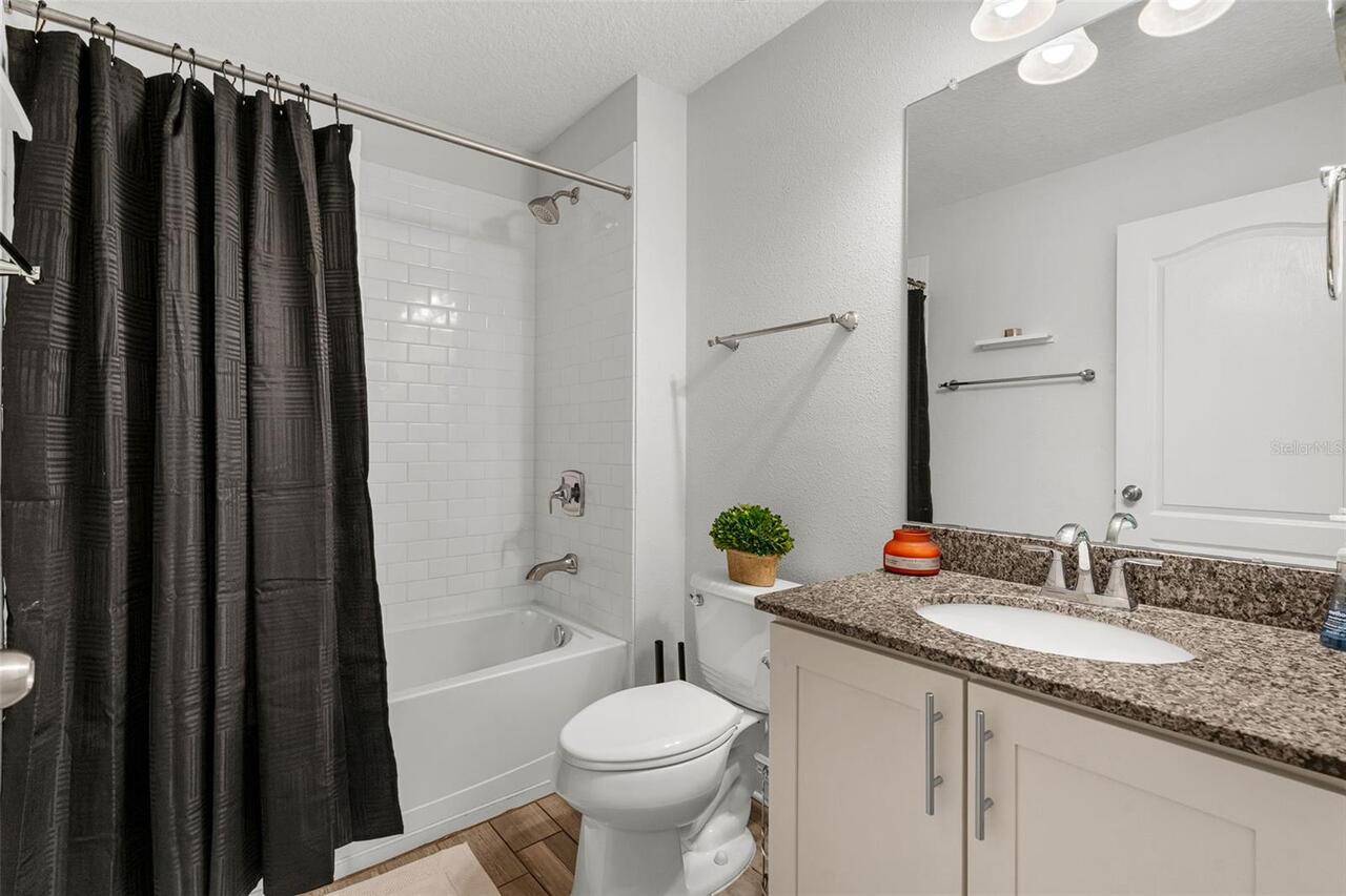 Listing Photo 21