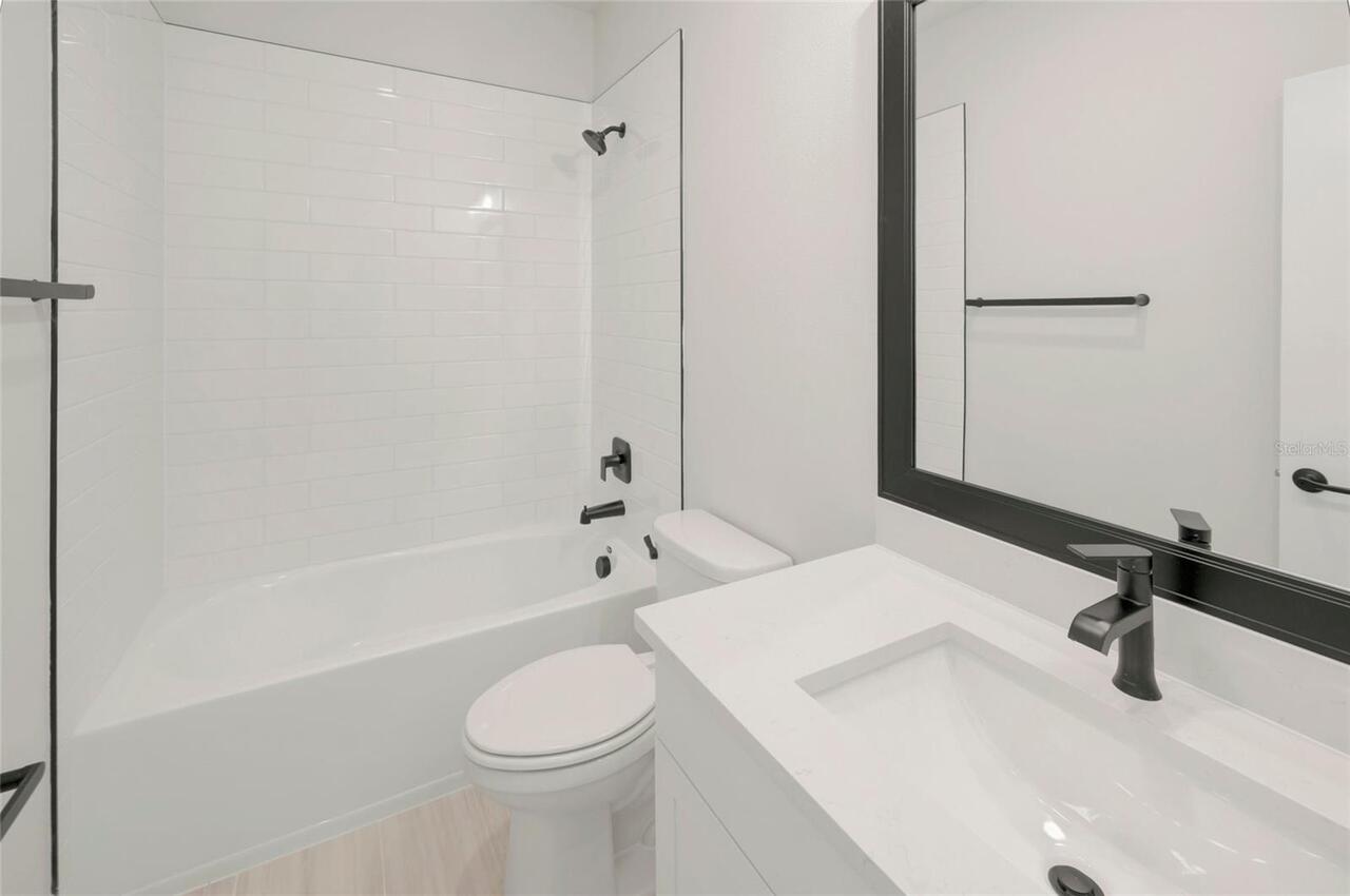 Listing Photo 24