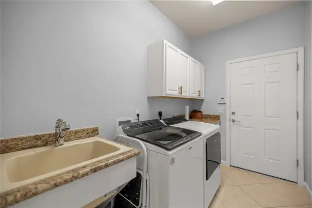 Listing Photo 22