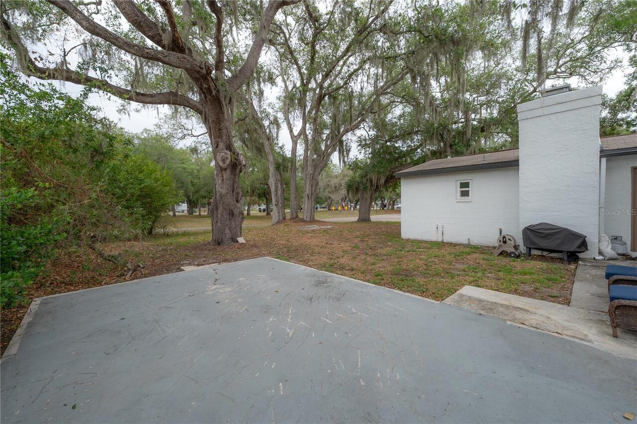 Listing Photo 18