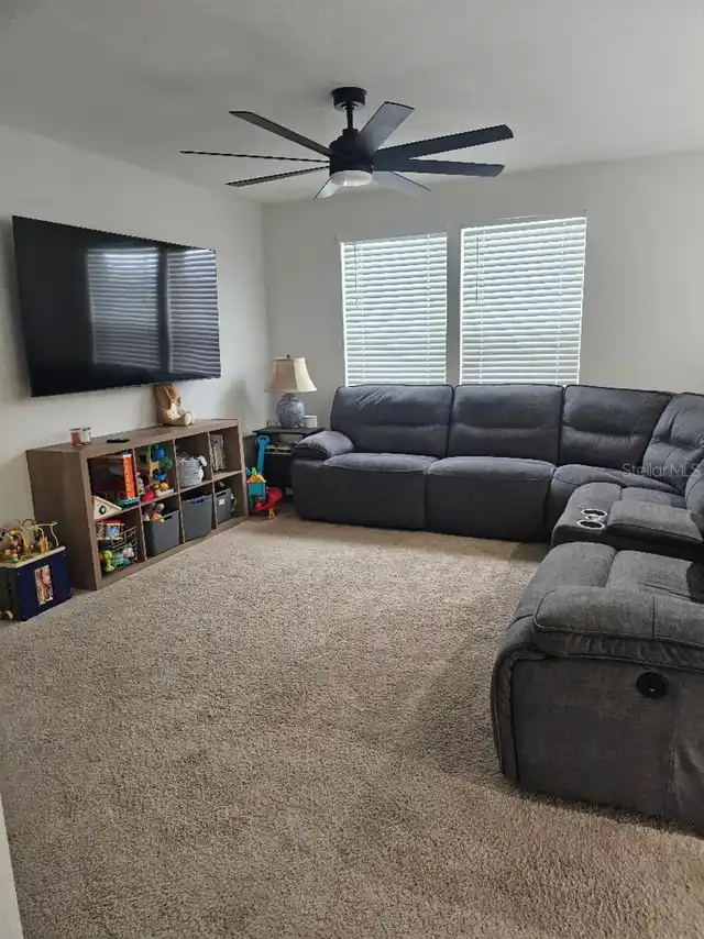 Listing Photo 17
