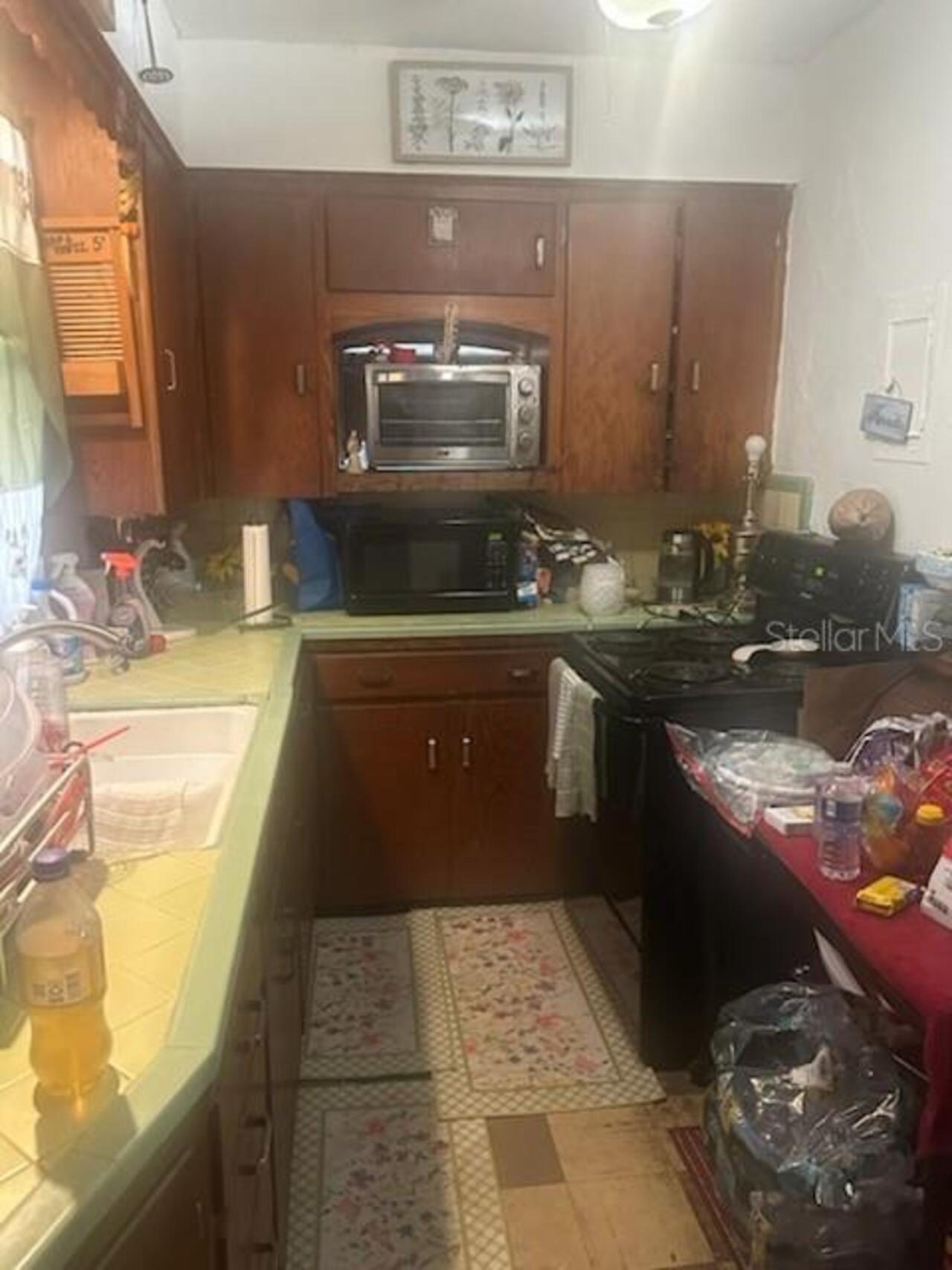 Listing Photo 9