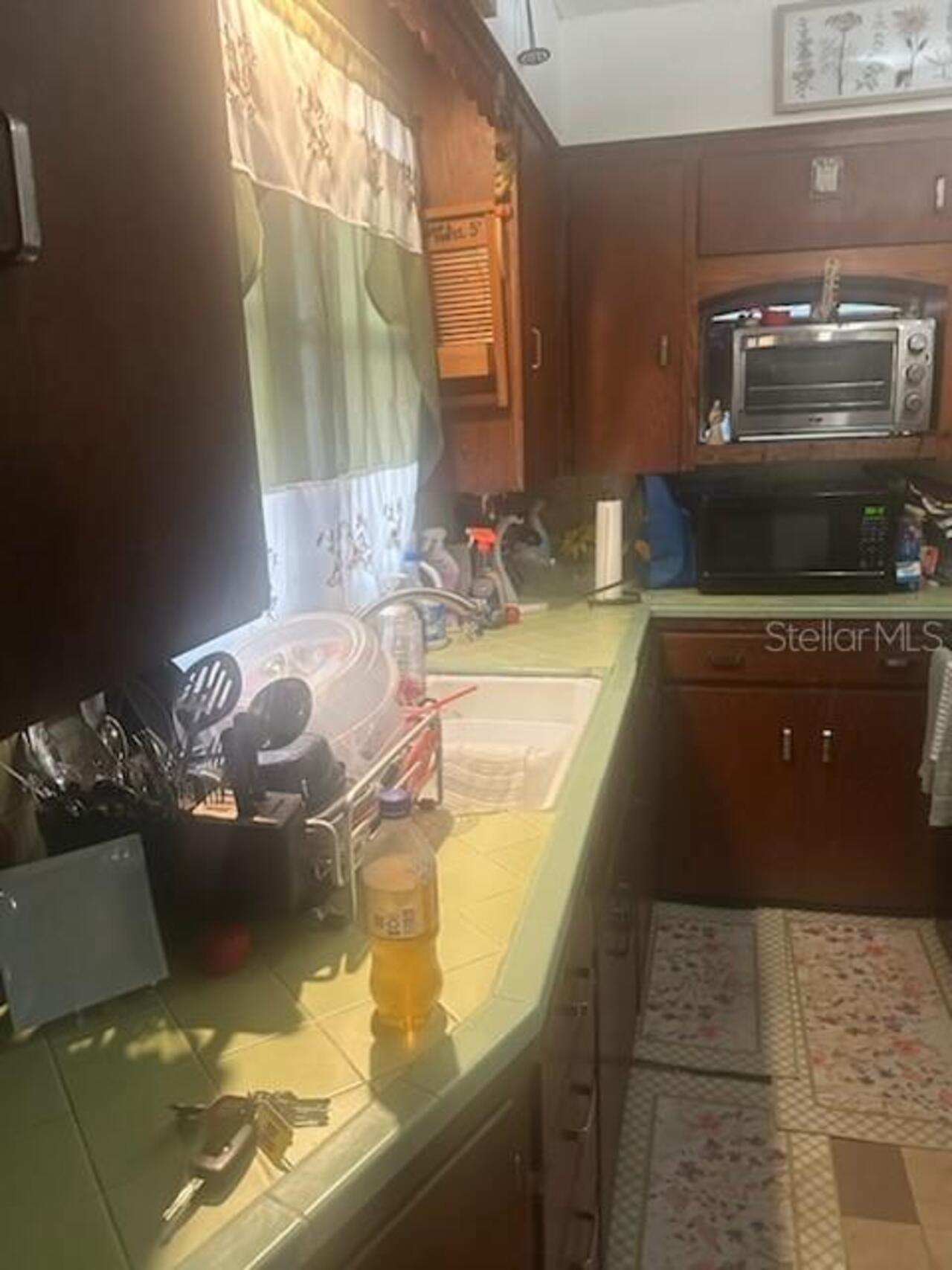 Listing Photo 10