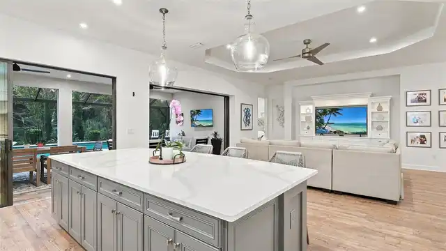 Listing Photo 31