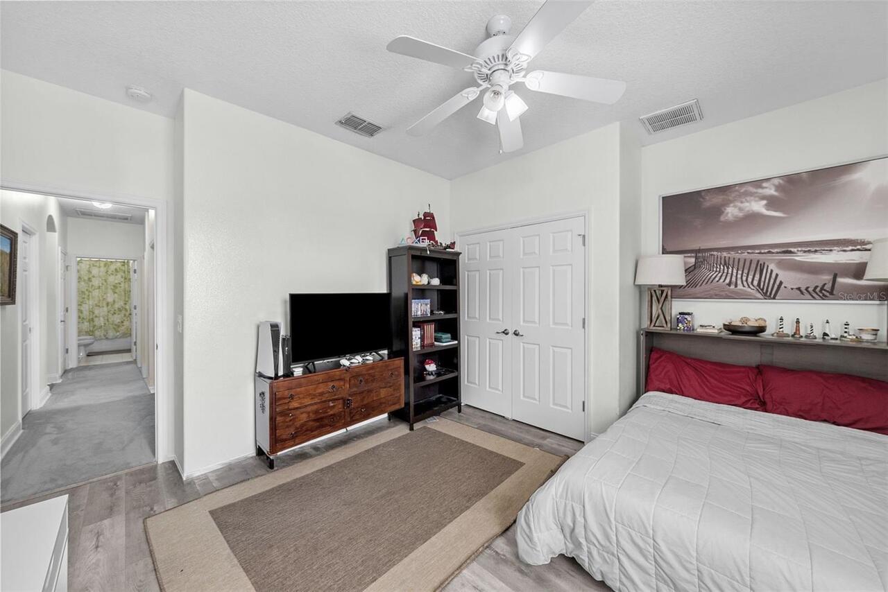 Listing Photo 34