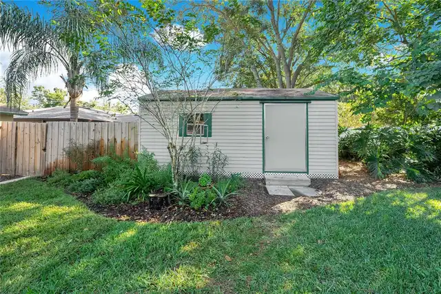Listing Photo 16