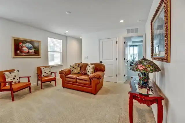 Listing Photo 16