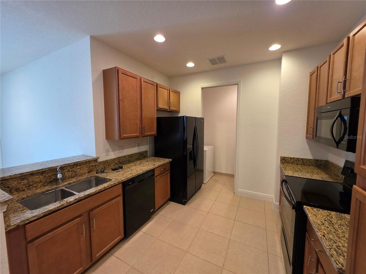 Listing Photo 14