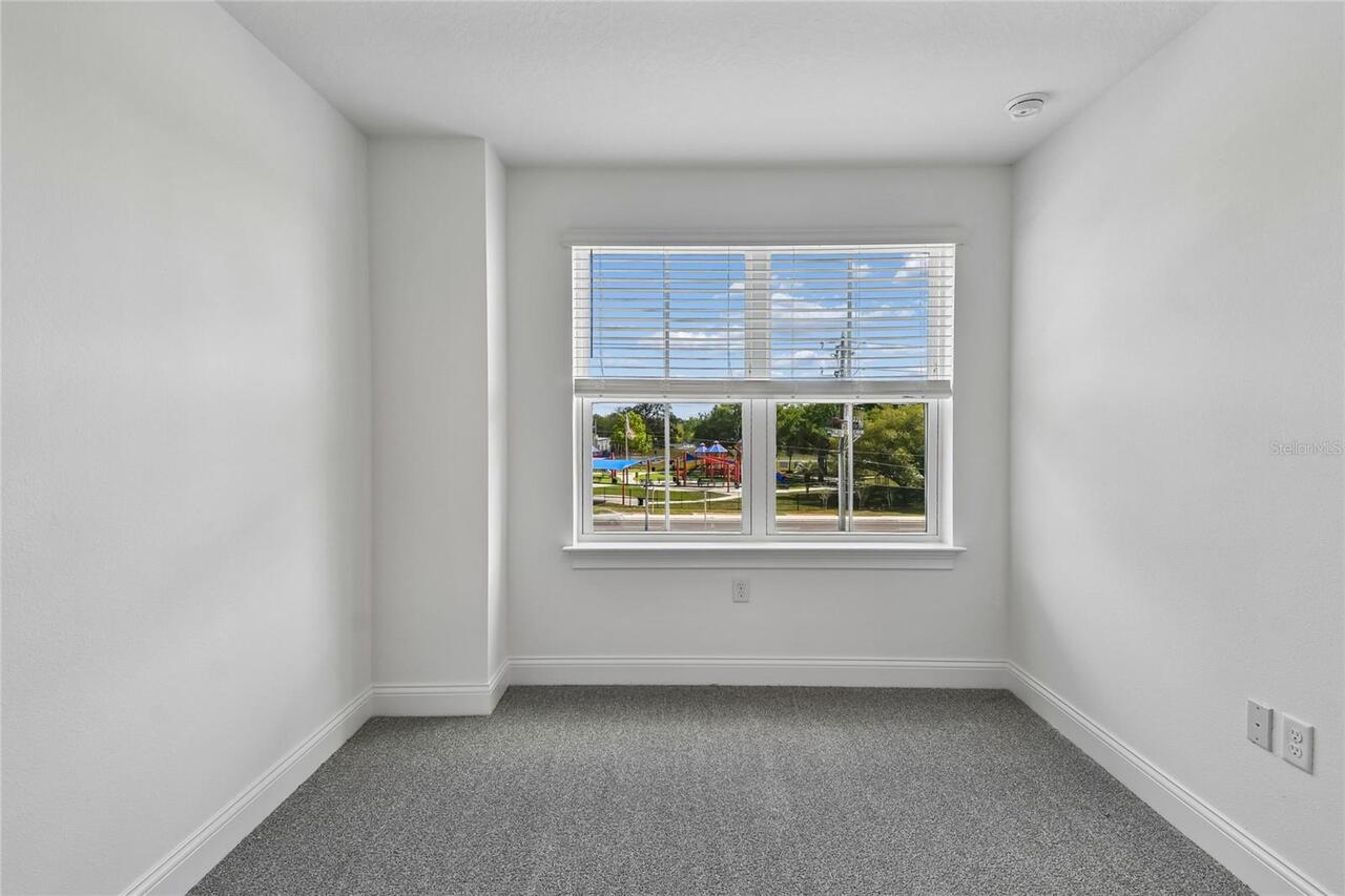 Listing Photo 25