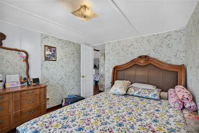 Listing Photo 21