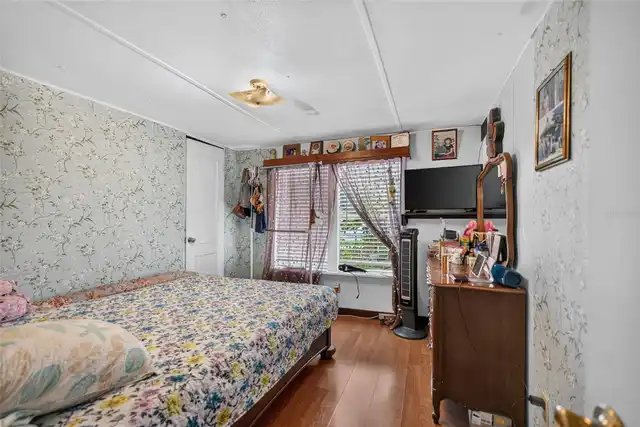 Listing Photo 22
