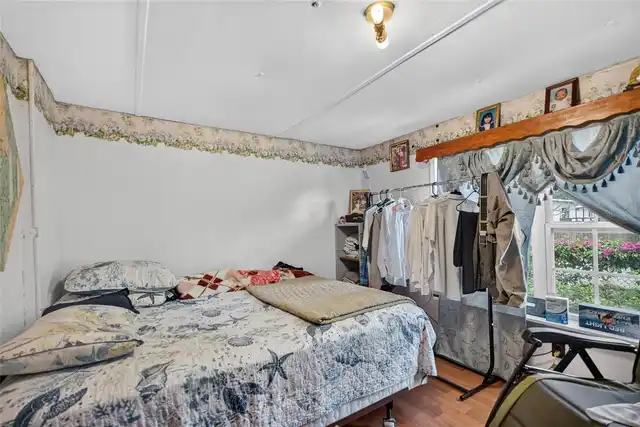 Listing Photo 23