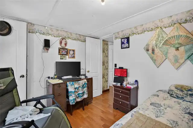 Listing Photo 24