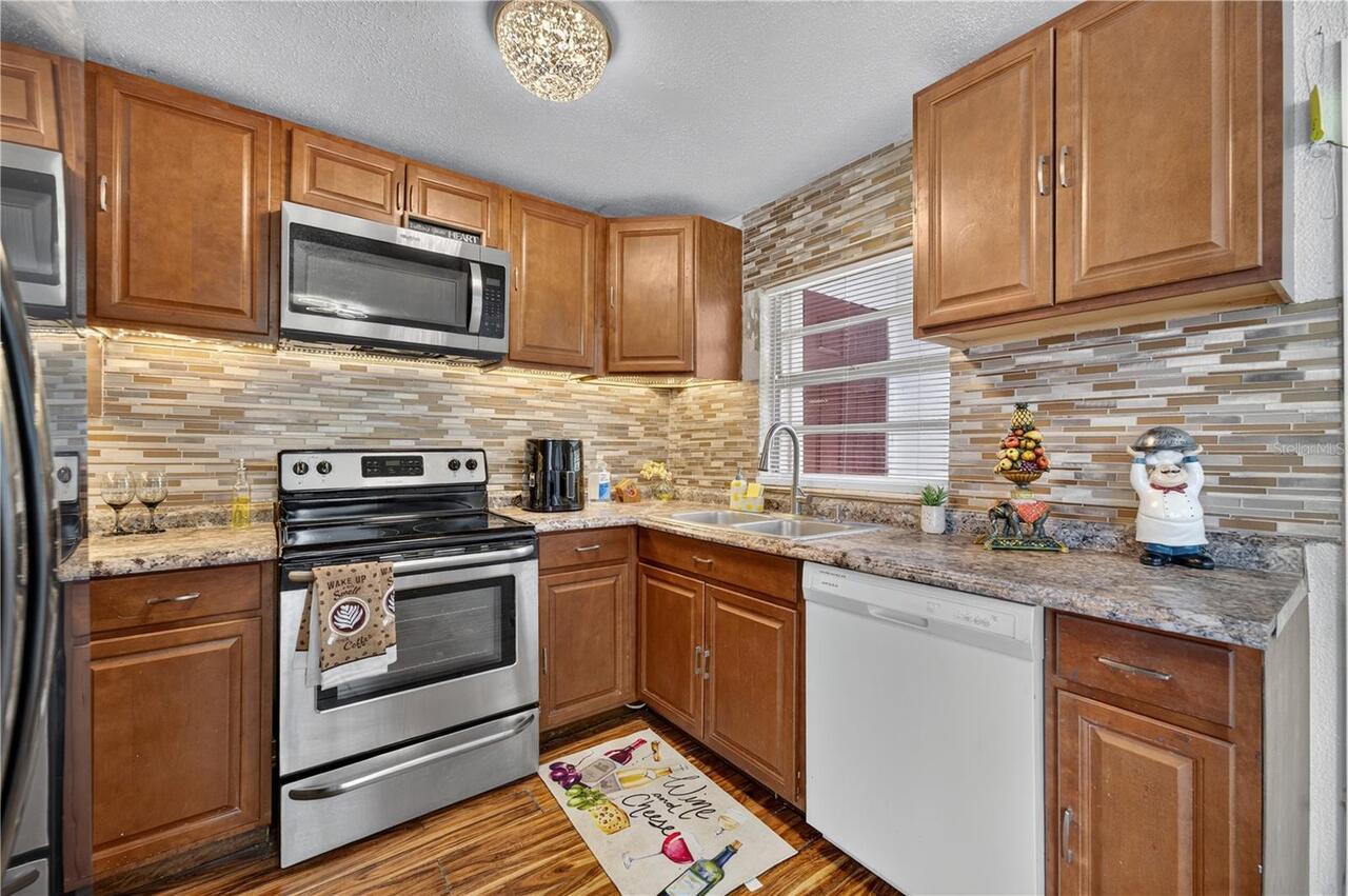 Listing Photo 15