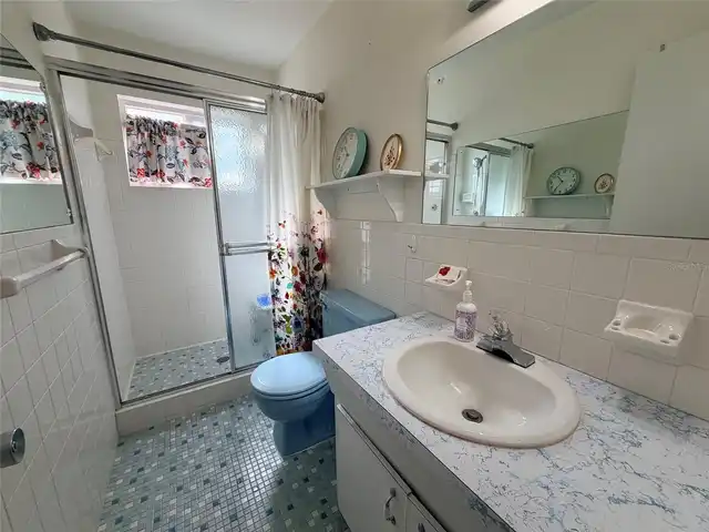 Listing Photo 14