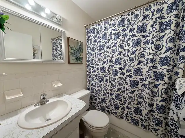 Listing Photo 15