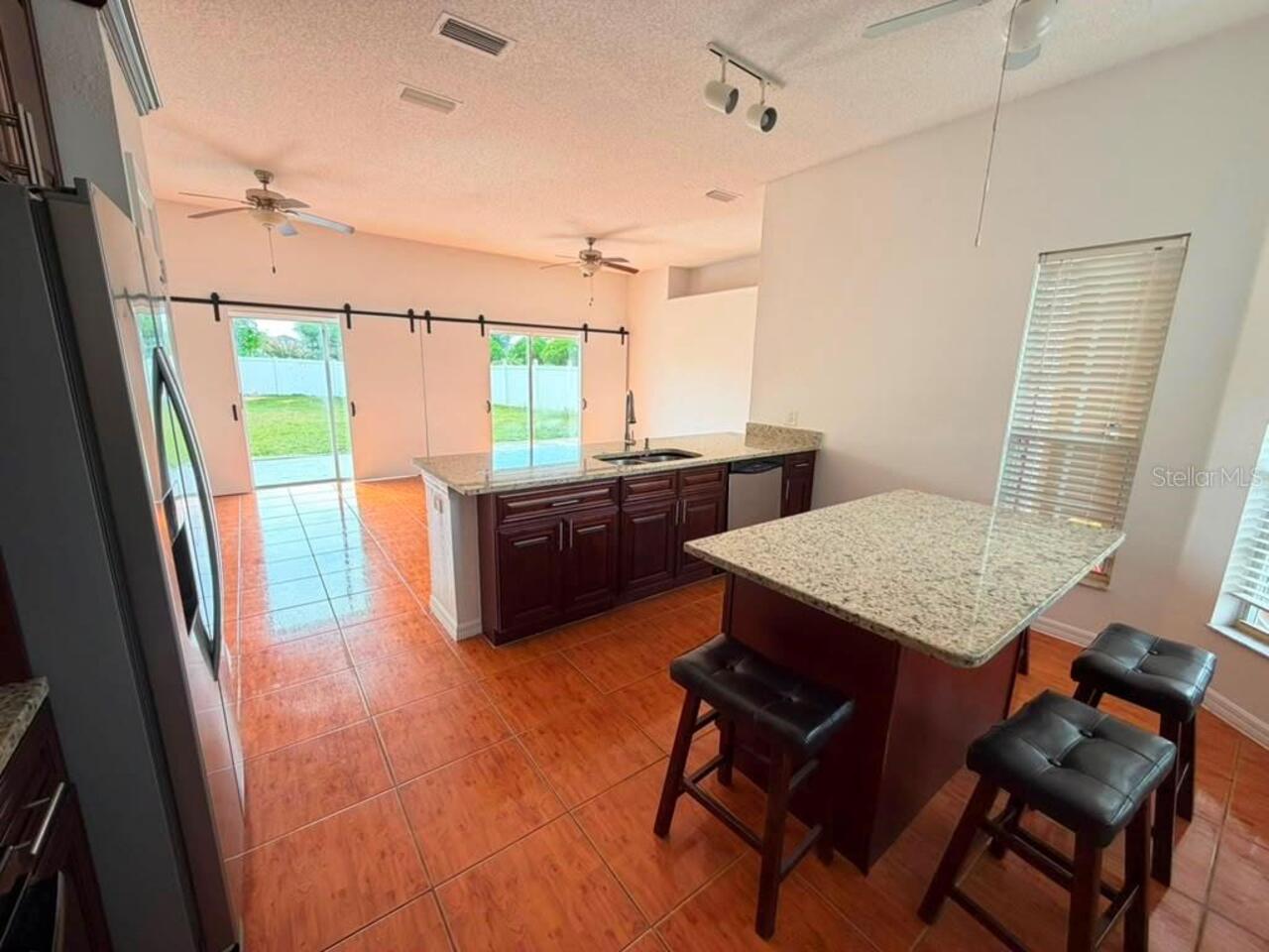 Listing Photo 9
