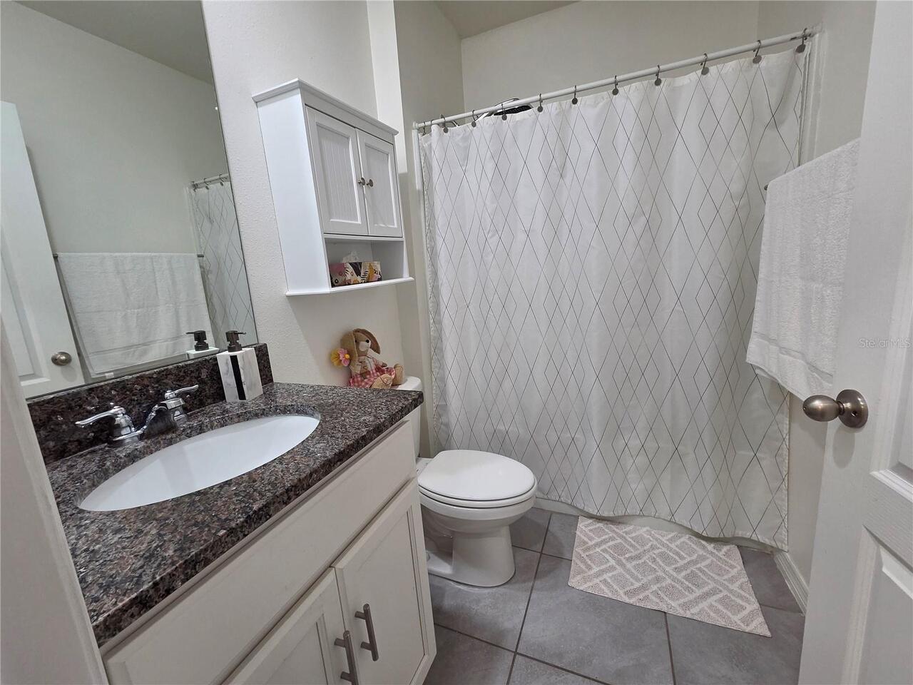 Listing Photo 11