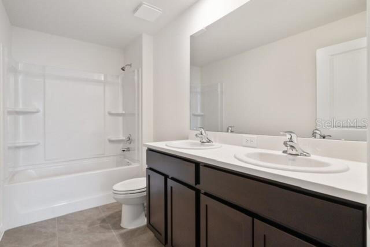 Listing Photo 15