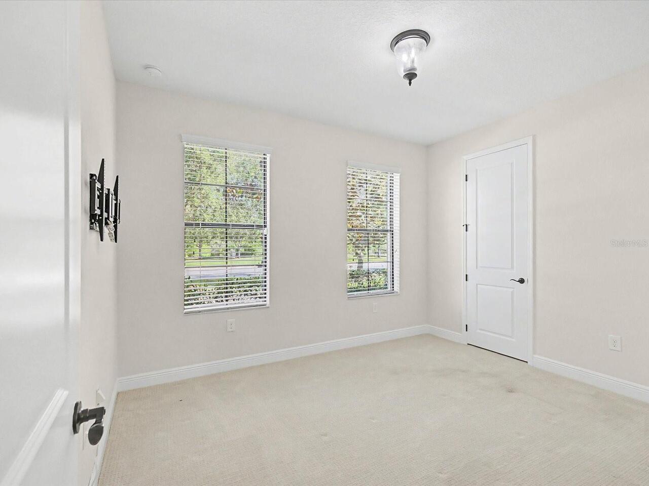 Listing Photo 20