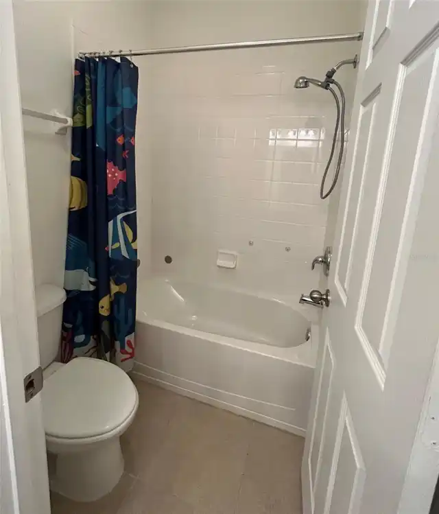 Listing Photo 17
