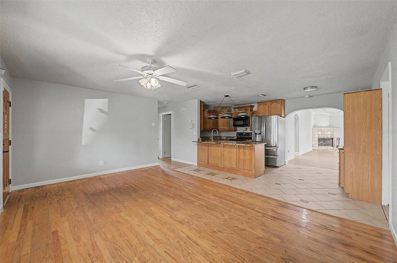 Listing Photo 6