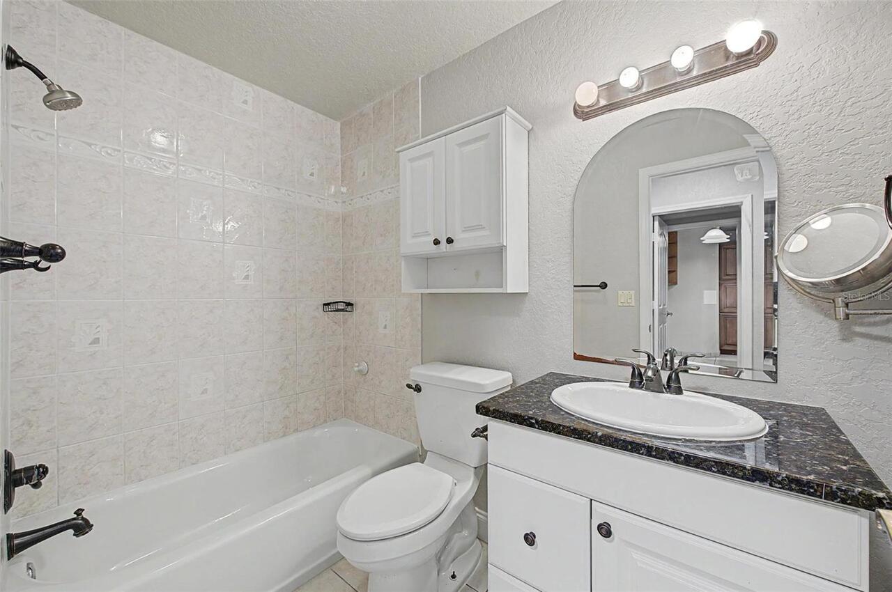 Listing Photo 25