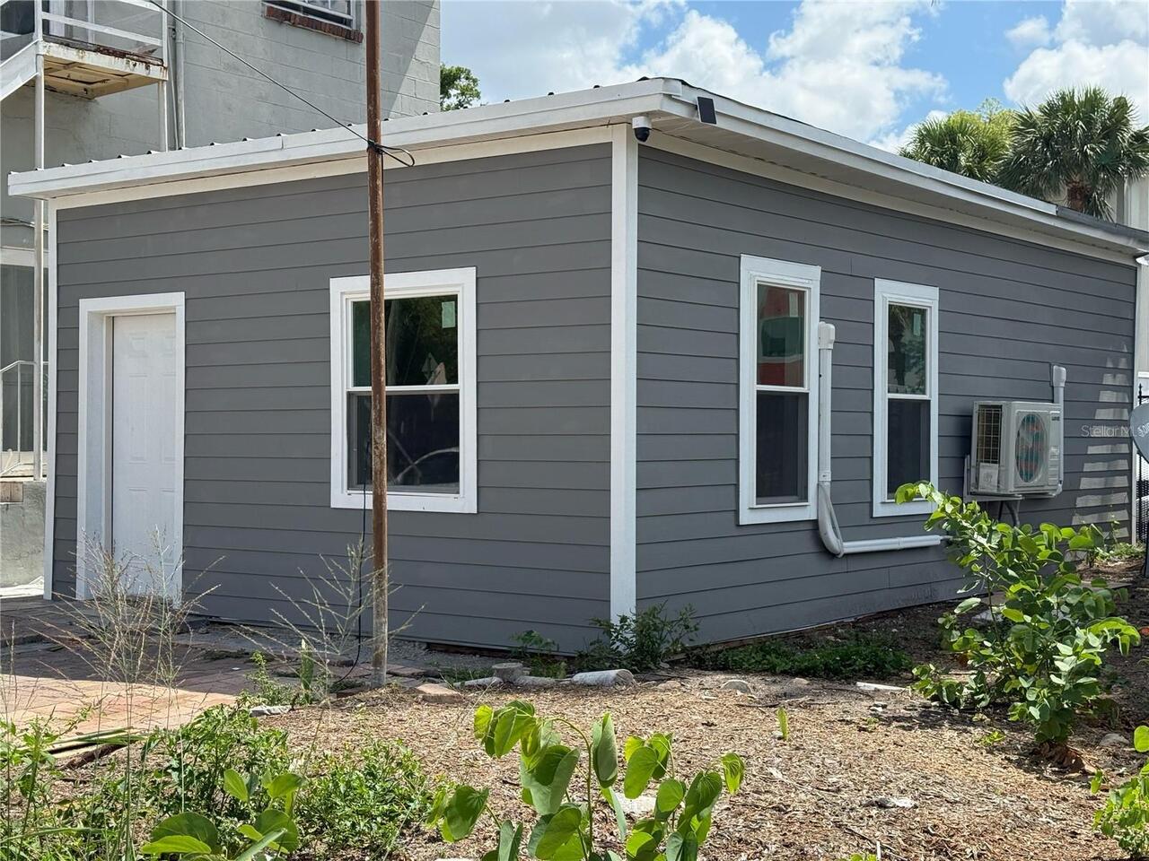 Listing Photo 17