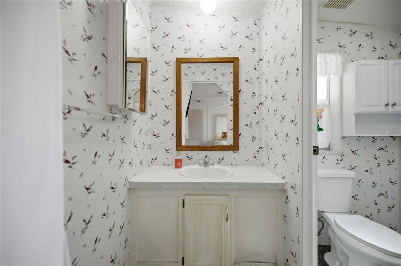 Listing Photo 12