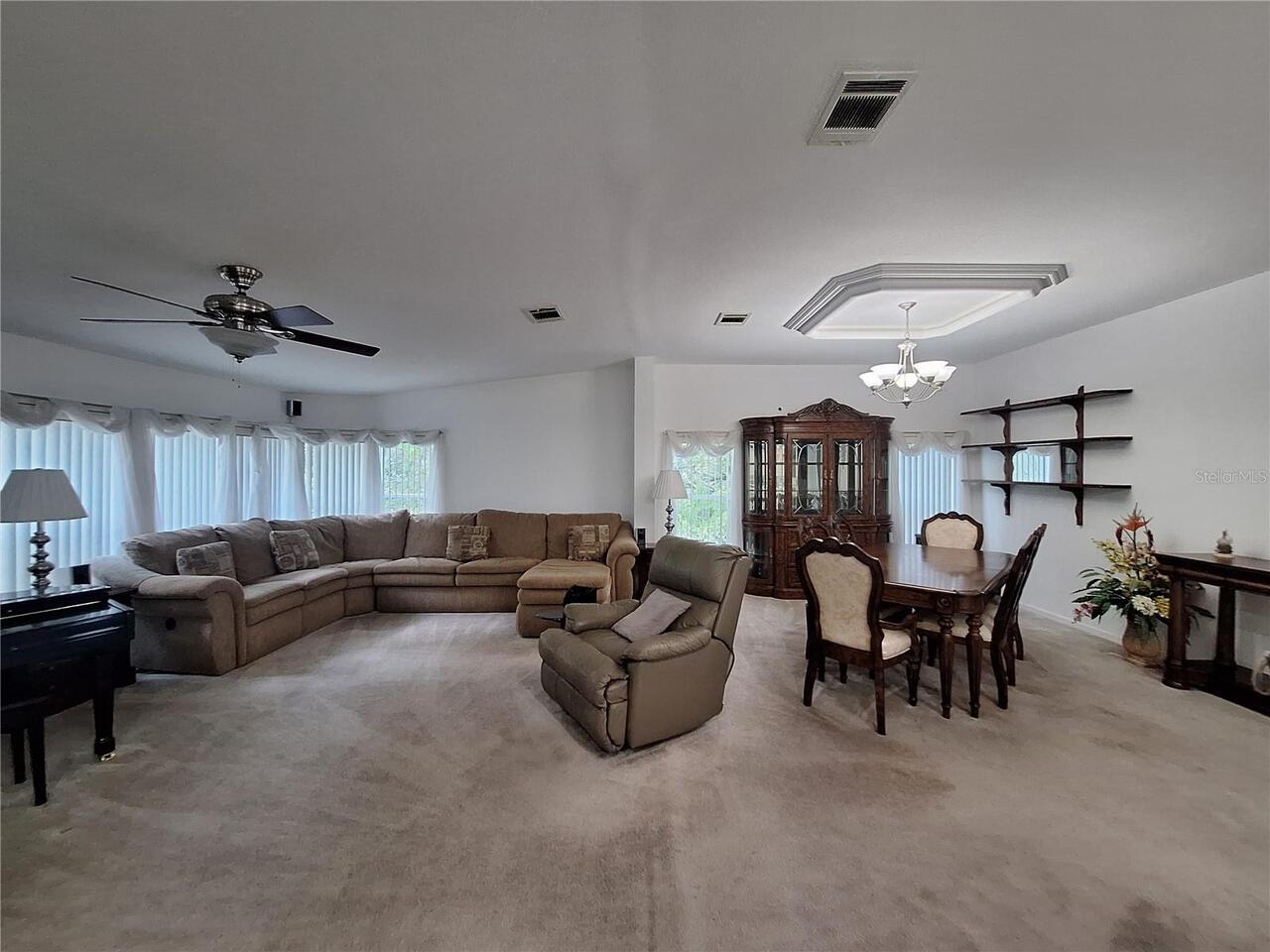 Listing Photo 8
