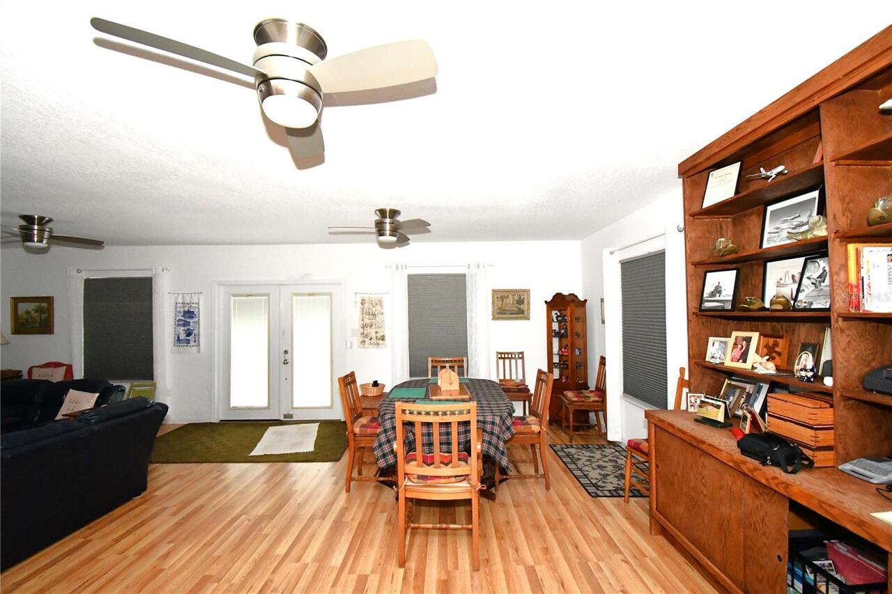 Listing Photo 14