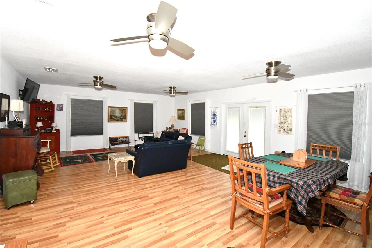 Listing Photo 15