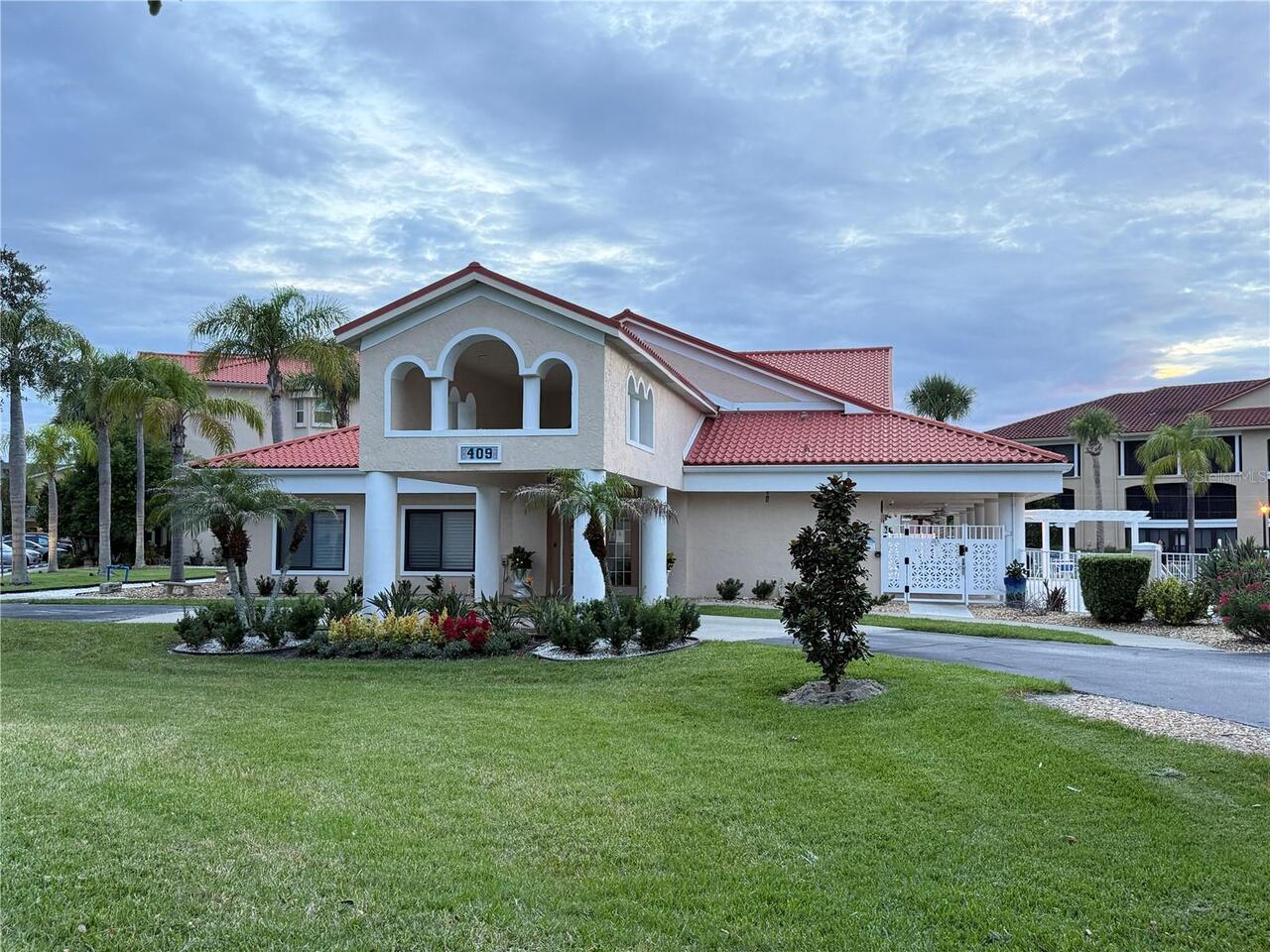 Listing Photo 54