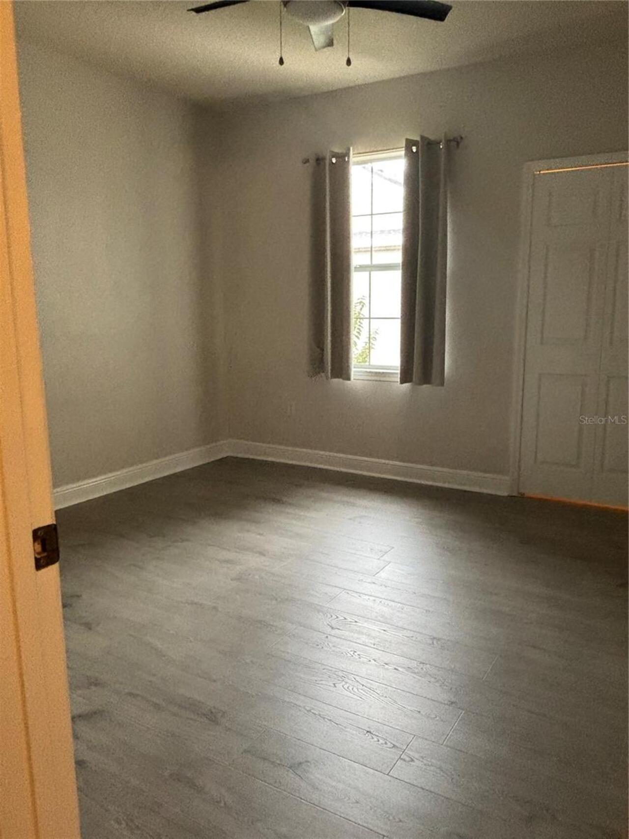 Listing Photo 8