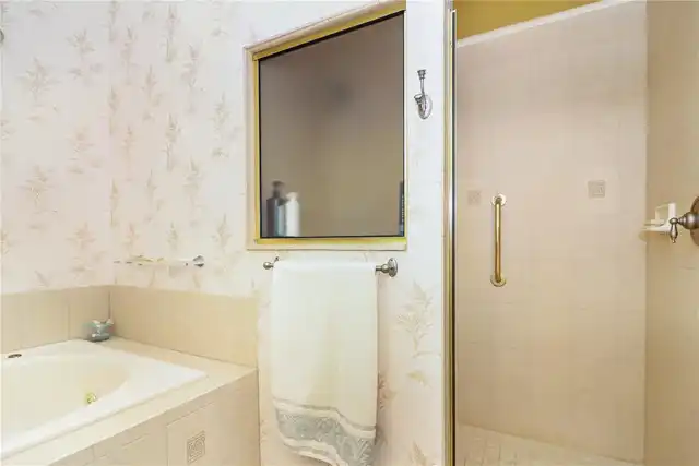Listing Photo 19