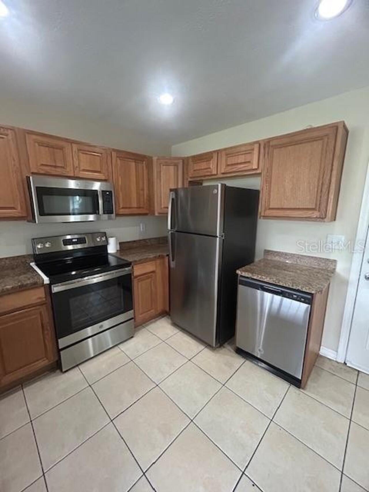 Listing Photo 7