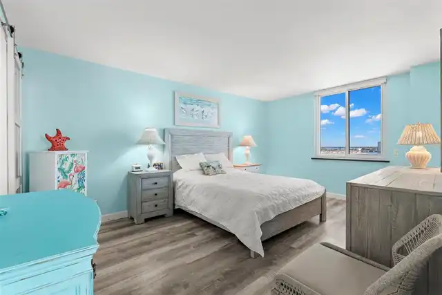 Listing Photo 18