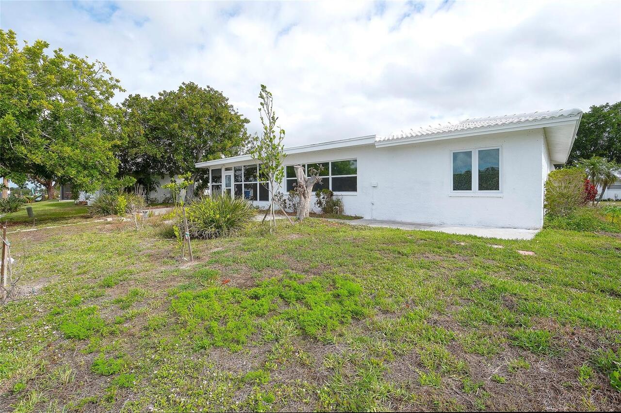 Listing Photo 23