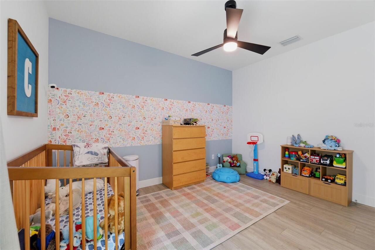 Listing Photo 37